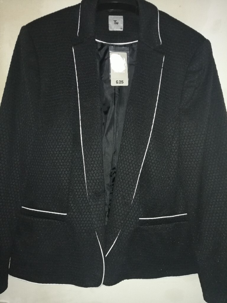 ladies black jacket size 20